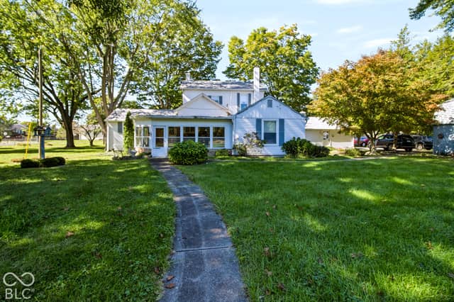 1030 Amos Road, Shelbyville, IN 46176, photo 3 of 65