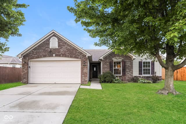 11620 Tucker Court, Indianapolis, IN 46229, photo 2 of 21
