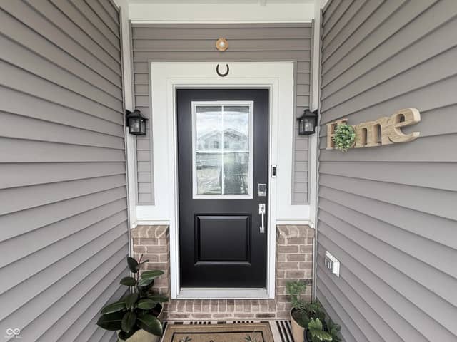 7251 Darley Lane, Indianapolis, IN 46259, photo 4 of 24
