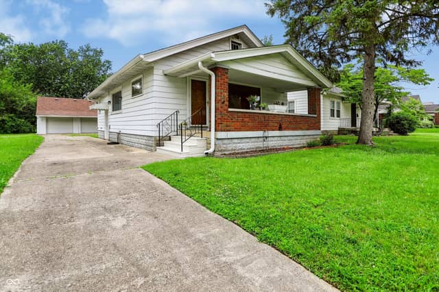 1164 N Gladstone Avenue, Indianapolis, IN 46201, photo 2 of 17