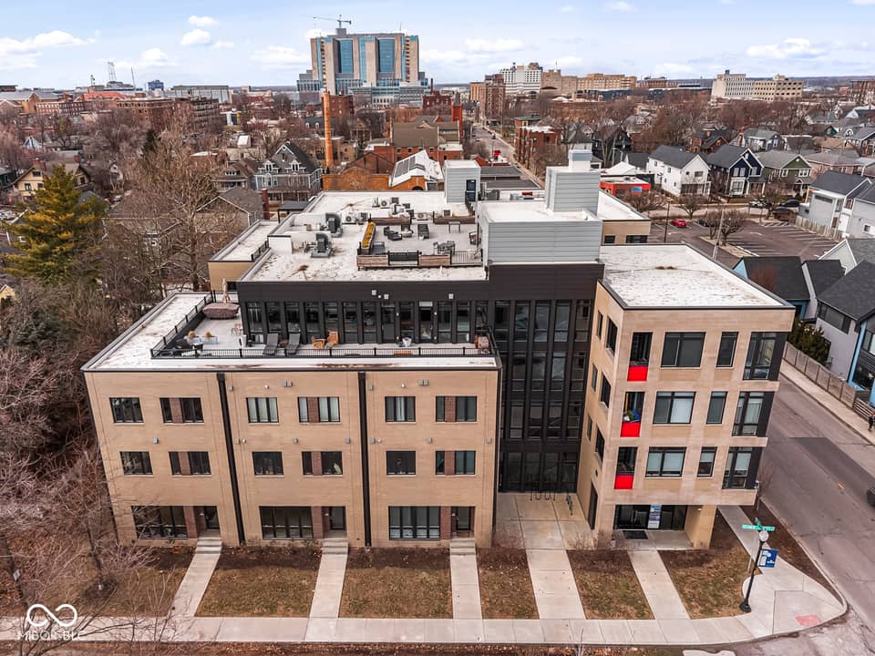 319 E 16th Street #206, Indianapolis