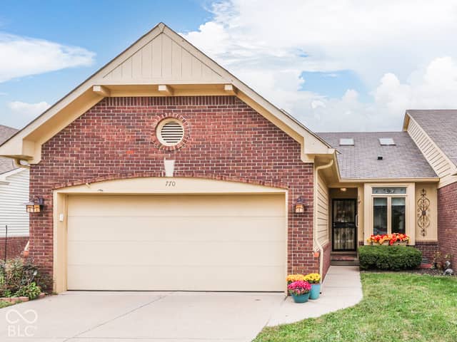 770 Ivy Lane, Greenwood, IN 46143, photo 2 of 30
