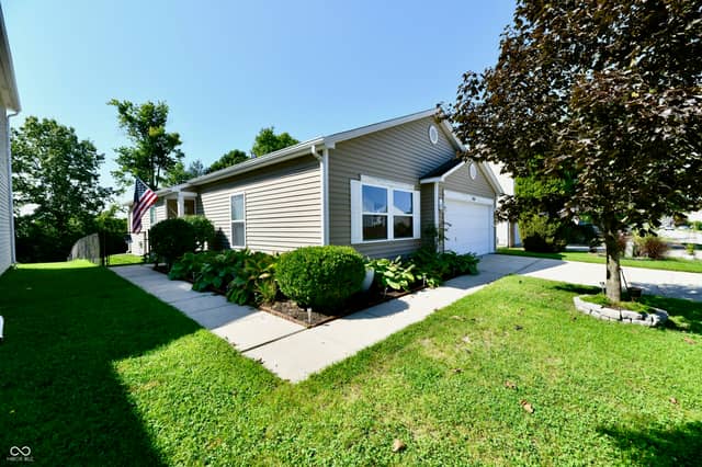7673 Mansfield Way, Ingalls, IN 46048, photo 3 of 18