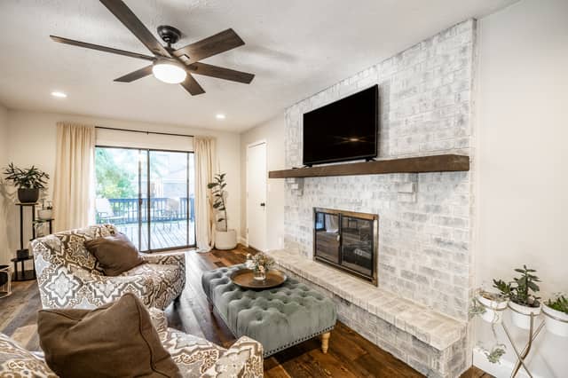 9669 Sycamore Road, Carmel, IN 46032, photo 5 of 27