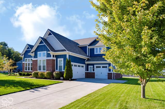 10428 Vermillion Drive, Fortville, IN 46040, photo 5 of 112