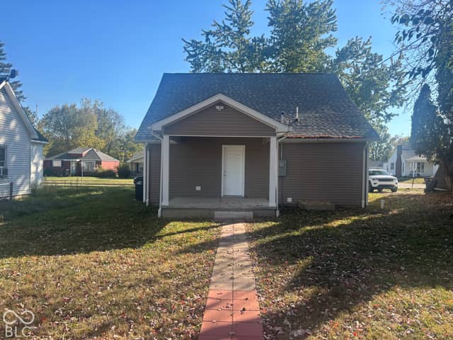 404 W Broadway W, Alexandria, IN 46001, photo 2 of 26