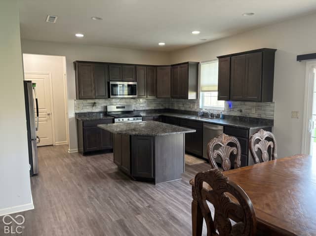 6162 Crabapple Drive, Whitestown, IN 46075, photo 5 of 30