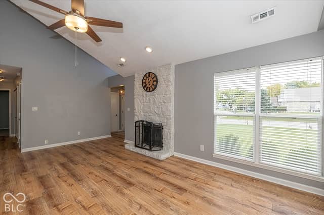 9226 Homeside Drive, Indianapolis, IN 46250, photo 5 of 27