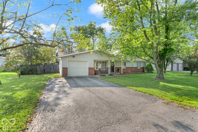 115 Hel Mar Drive, Mitchell, IN 47446, photo 2 of 39