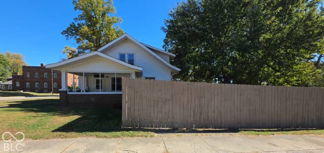 214 W 2nd, Veedersburg, IN 47987, photo 4 of 30