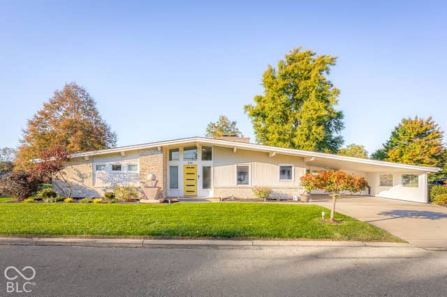 310 Sunset, Columbus, IN 47201, photo 2 of 57