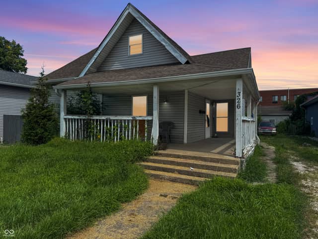 326 W Morgan Street, Martinsville, IN 46151, photo 2 of 18