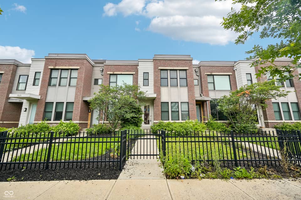1528 Central Avenue, Indianapolis, IN 46202, photo 1 of 61