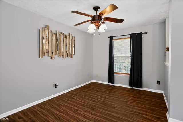 8647 Blooming Grove Drive, Camby, IN 46113, photo 5 of 35