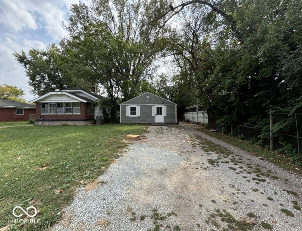 5007 E 34th Street, Indianapolis