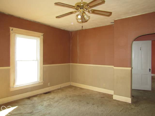 711 Sloan Street, Crawfordsville, IN 47933, photo 3 of 39