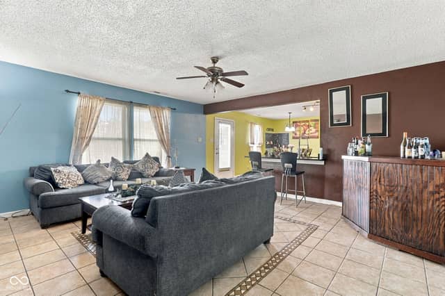 2886 Ludwig Drive, Indianapolis, IN 46239, photo 5 of 24