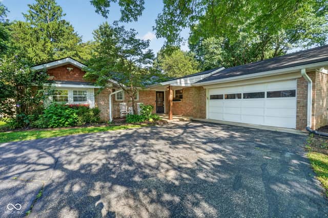 7420 Jewel Lane, Indianapolis, IN 46250, photo 3 of 38