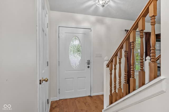 1200 Breaside Court, Greenwood, IN 46143, photo 5 of 34