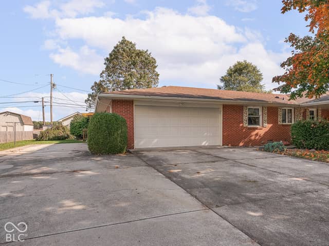 9008 Carriage Lane, Pendleton, IN 46064, photo 4 of 38