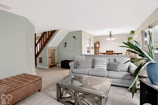 7670 Eagle Valley Pass, Indianapolis, IN 46214, photo 4 of 22