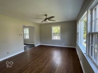 617 W Edgewood Avenue, Indianapolis, IN 46217, photo 3 of 36
