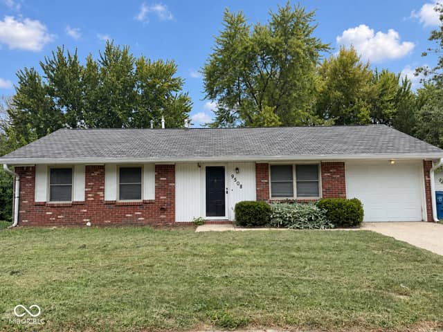 9508 Pepperidge Drive, Indianapolis, IN 46235, photo 3 of 29