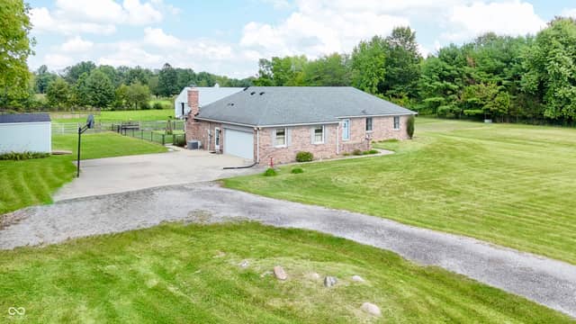 2820 State Road 38 E, Westfield, IN 46074, photo 2 of 40