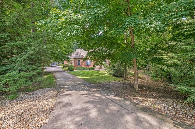 1332 S Oak Ridge Lane, Crawfordsville, IN 47933, photo 5 of 62