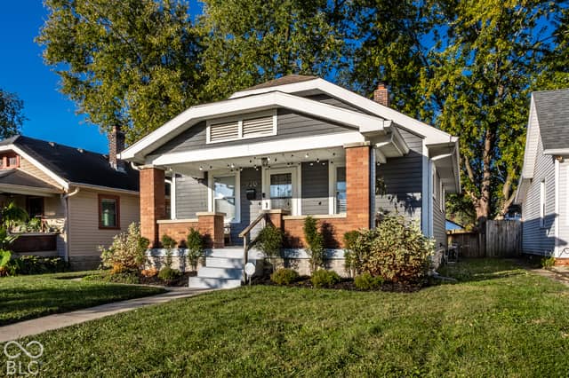 920 N Leland Avenue, Indianapolis, IN 46219, photo 3 of 29