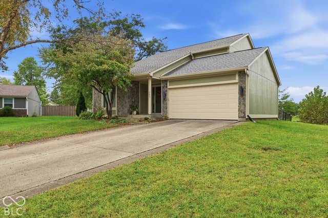 7275 Monon Court, Indianapolis, IN 46256, photo 4 of 44