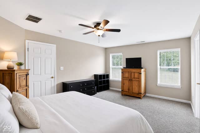4317 W Summerhaven Drive, New Palestine, IN 46163, photo 5 of 20
