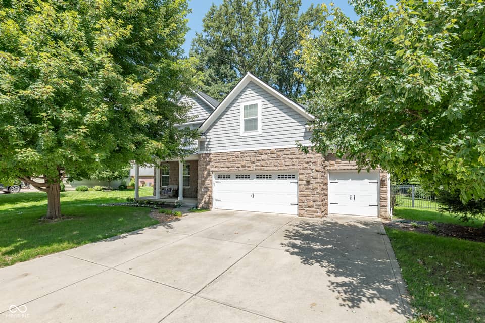 7508 Abundance Lane, Avon