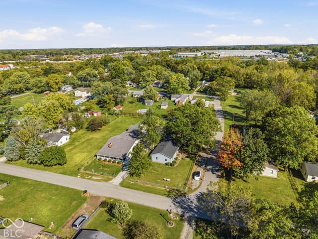 7402 Oak Avenue, Indianapolis, IN 46219, photo 5 of 44
