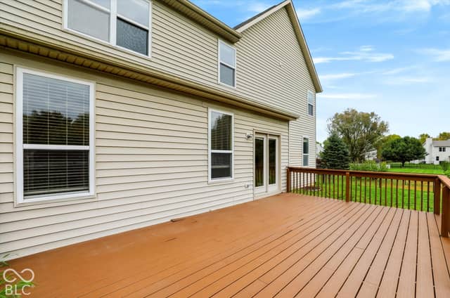 5413 Gainesway Drive, Greenwood, IN 46142, photo 4 of 66