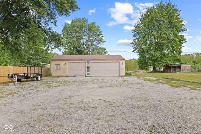 11826 S Marlin Road, Indianapolis, IN 46239, photo 5 of 26