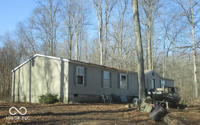 1175 N County Road 400 E, North Vernon, IN 47265, photo 3 of 2