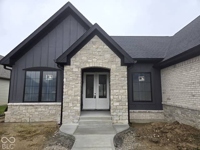 1047 Beechtree Lane, Franklin, IN 46131, photo 3 of 18