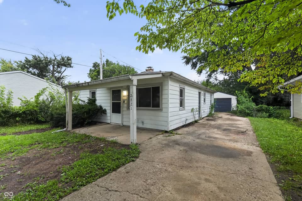 2821 S Fleming Street, Indianapolis, IN 46241, photo 1 of 10