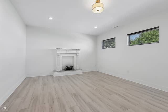 401 Sanders Street, Indianapolis, IN 46225, photo 5 of 45