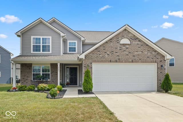 4643 Darla Court, Indianapolis, IN 46239, photo 2 of 34