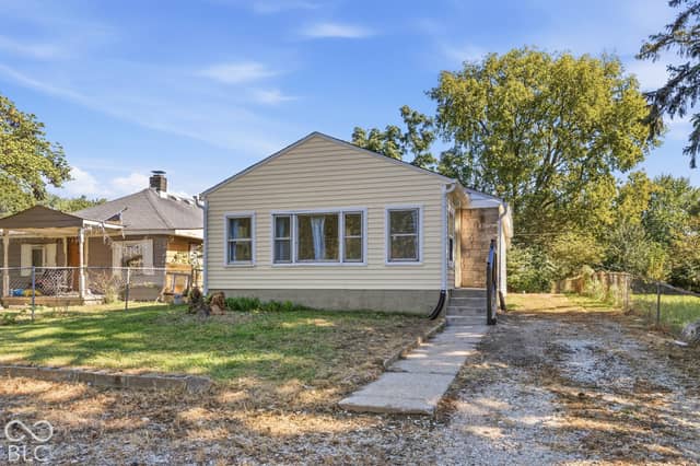 3317 S Lyons Avenue, Indianapolis, IN 46221, photo 3 of 20