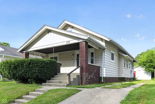609 N Linwood Avenue, Indianapolis, IN 46201, photo 2 of 15