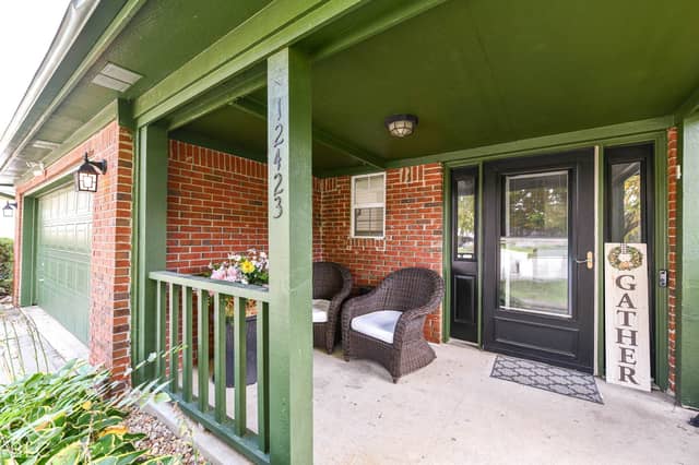 12423 High View Court, Indianapolis, IN 46236, photo 4 of 33