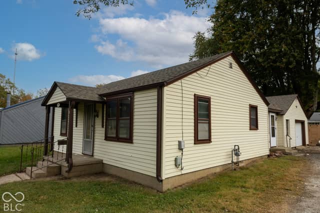 704 Morgan Street, Crawfordsville, IN 47933, photo 3 of 28