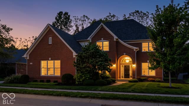 9252 Timberline Drive, Indianapolis, IN 46256, photo 3 of 53