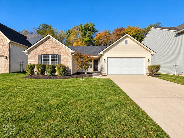 12260 Sweet Creek Trail, Fishers