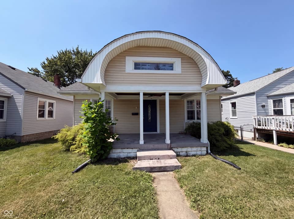 130 S 10th Avenue, Beech Grove, IN 46107, photo 1 of 17