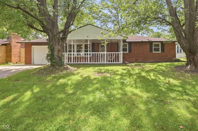 5805 E Carolyn Drive, Muncie, IN 47303, photo 2 of 20