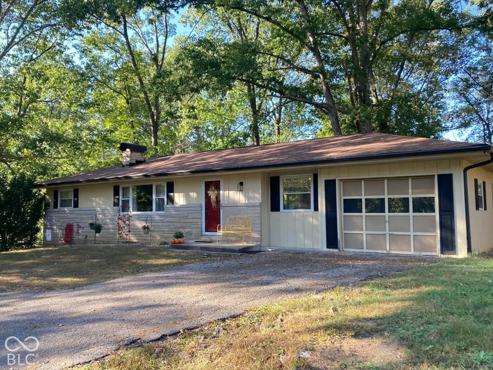 316 Oakridge, North Vernon, IN 47265, photo 1 of 12